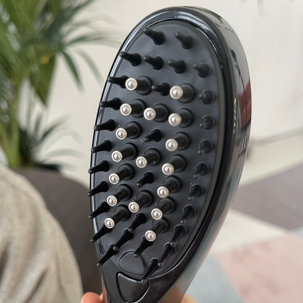 Fabao Electric Scalp Applicator & Massaging Miracle Comb